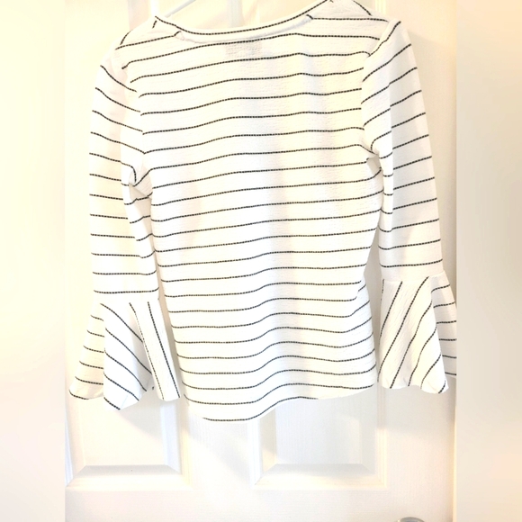 Highline Collective top - Picture 2 of 4